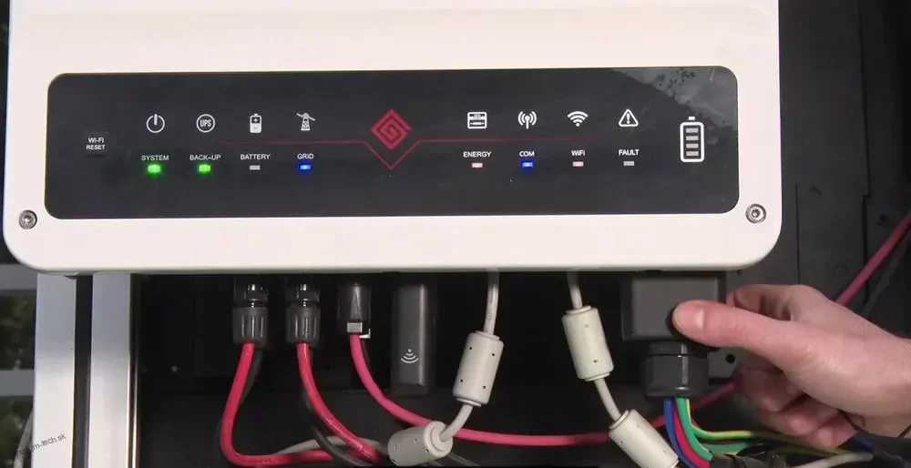 Hybridný menič GoodWe GW10K-ET PLUS, 3-fazový,  10kw